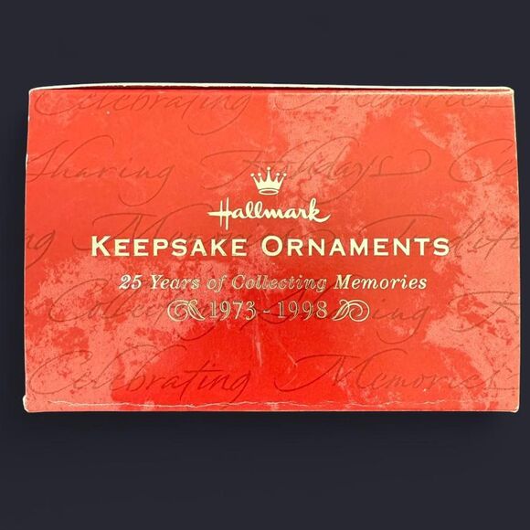 VTG '97 Hallmark Keepsake Ornament The Wizard of Oz Munchkinland Mayor & Coroner - Picture 8 of 8